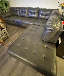 Sectional Couch