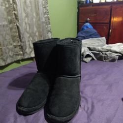 Bearpaw Boots