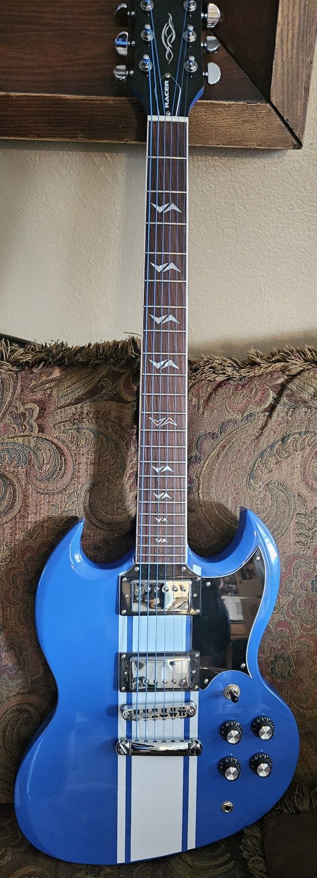 Westcreek Racer Electric Guitar In Mint