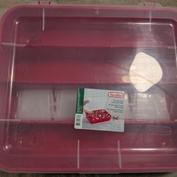 NEW-Sterilite Adjustable Ornament Box