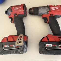 Milwaukee M18 Fuel Drill Set