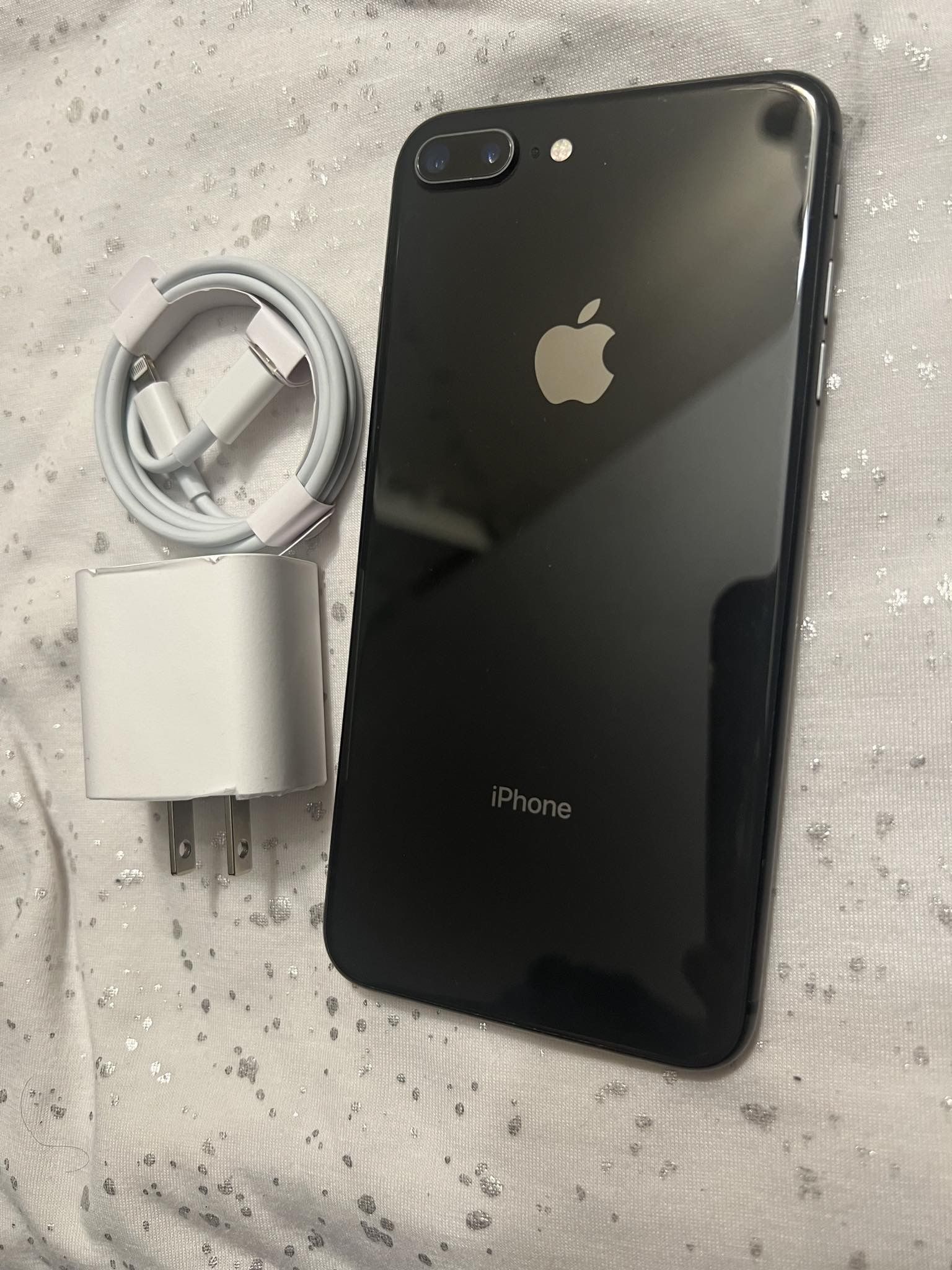 iPhone 8+ 64 Gb Unlocked (firm Price)