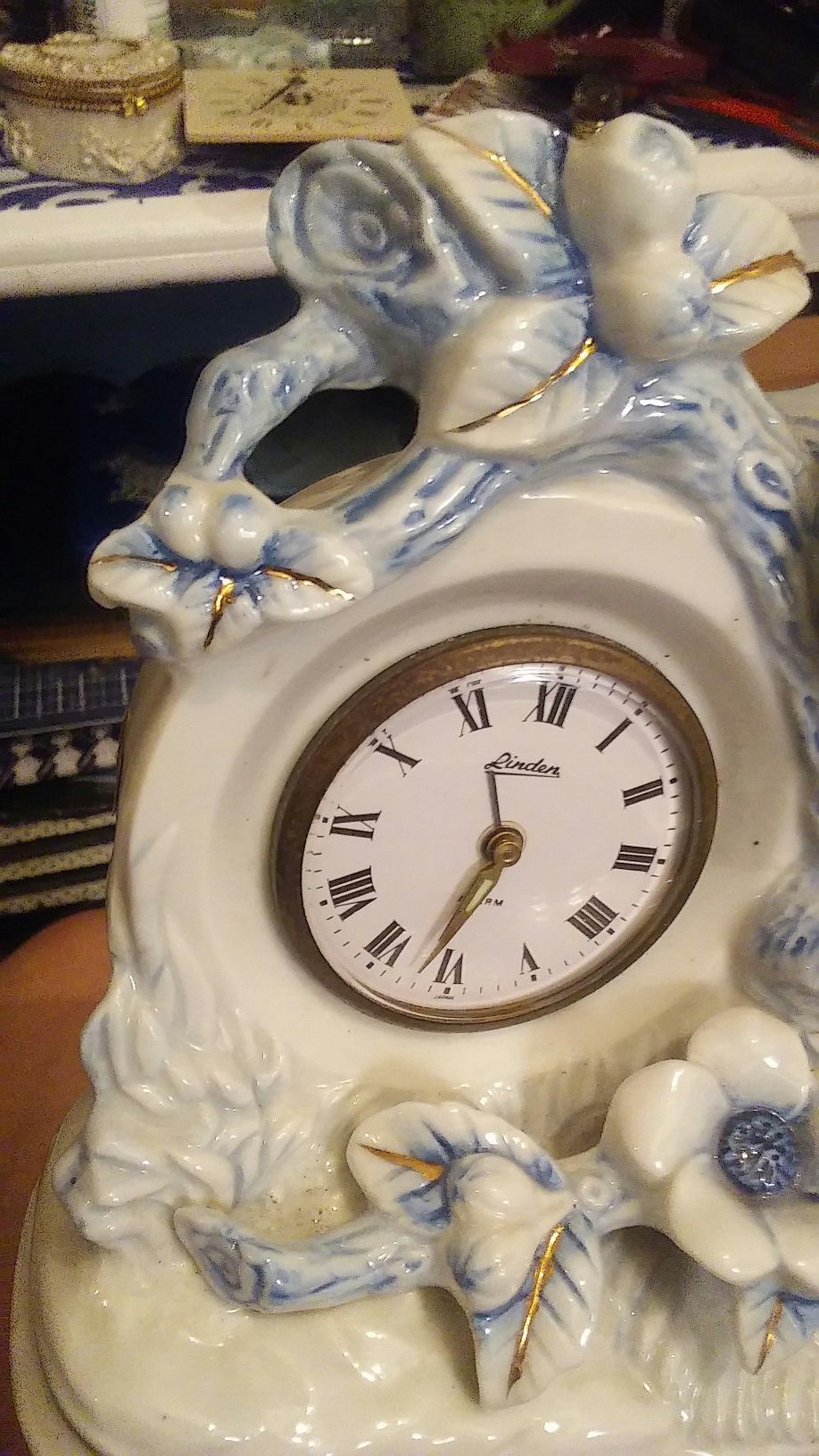 Linden Antique clock