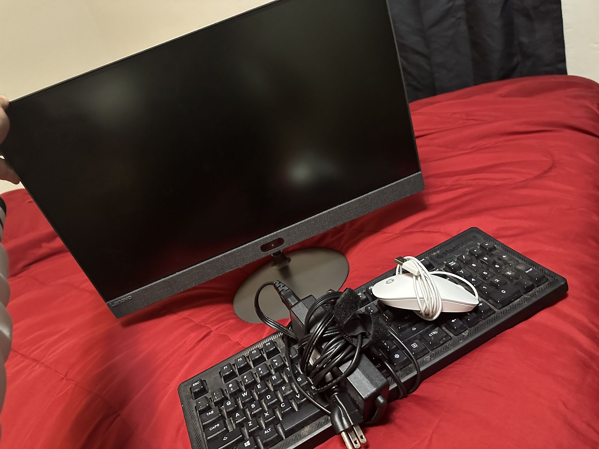 Lenovo All in one Computer(comes With SteelSeries Keyboard And HP Mouse)