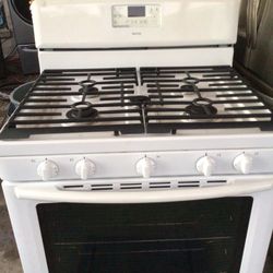 Whirlpool Gas Stove W/ Burners 
