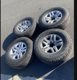 4 — 265/70r17 6x5.5 6x139.7 Stock Toyota Tundra Tacoma 4runner Tahoe Yukon Rims Wheels Tires!!!