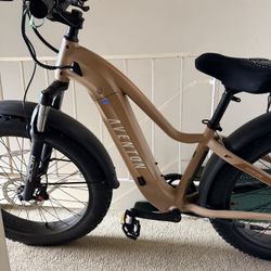 Aventon Adventure E-bike 