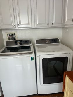 Samsung large Capacity washer and dryer