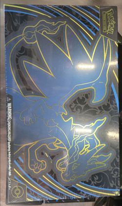 Mega Charizard X ex Ultra-Premium Collection
