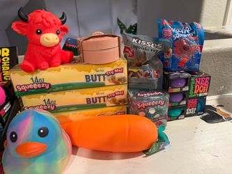 BRAND NEW SQUISHYS AVAILABLE NEE-DOH