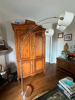 Floor lamp