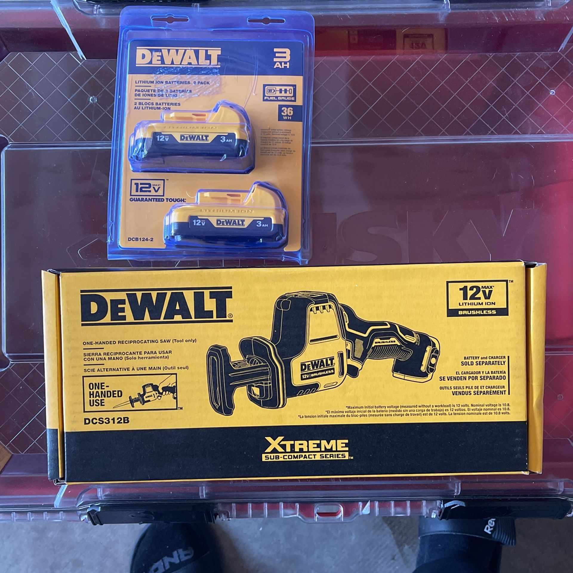 Dewalt Saw Saw And Batteries