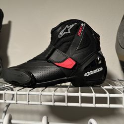 Women’s Alpine star Boots