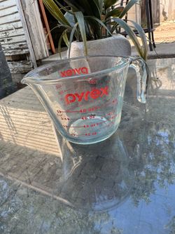 GLASS MEASURING CUP