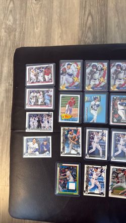 Shohei Ohtani lot of 33 plus 2
