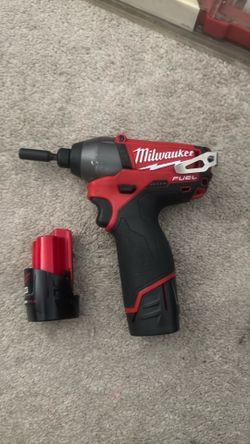 Milwaukee M12 FUEL SURGE 1/4" Hex Hydraulic Driver