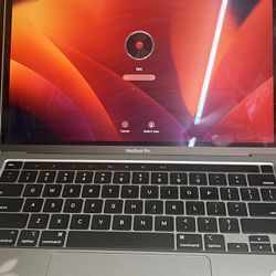Laptop 💻 MacBook Pro 13 Inch M1, 2020 Silver 💰$550