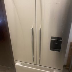 For Sale: Fisher & Paykel RF201AHUSX1 36” French Door Refrigerator
