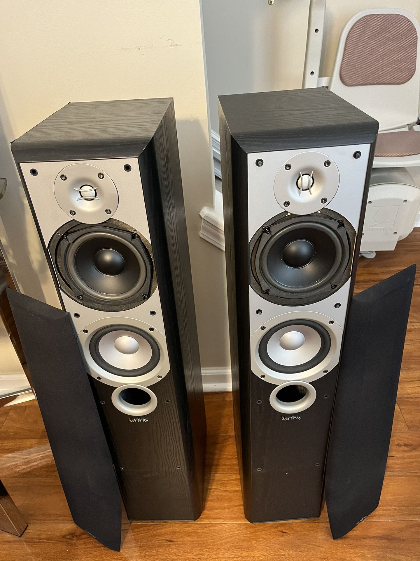 Infinity Speakers 