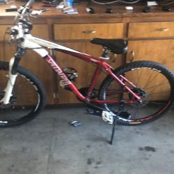 Specialized Rockhopper m4