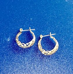 925 STERLING SILVER EARRINGS