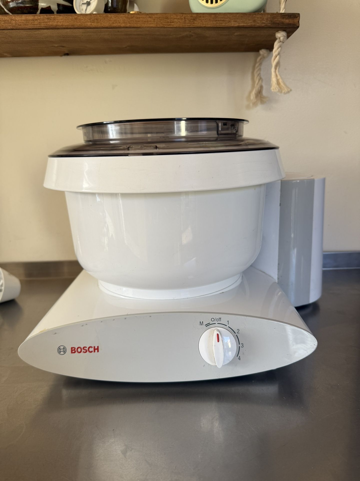 Bosch Universal Plus Mixer