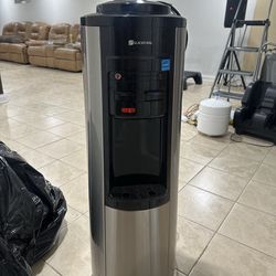 Glacier Bay Hot & Cold Water Dispenser – Stainless Steel – Works Great