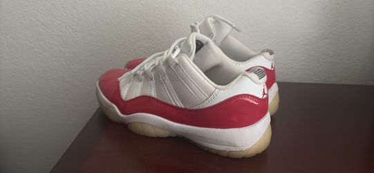 Jordan 11 cherrys