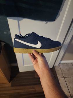 Navy Gum Sb Dunk Size 9.5