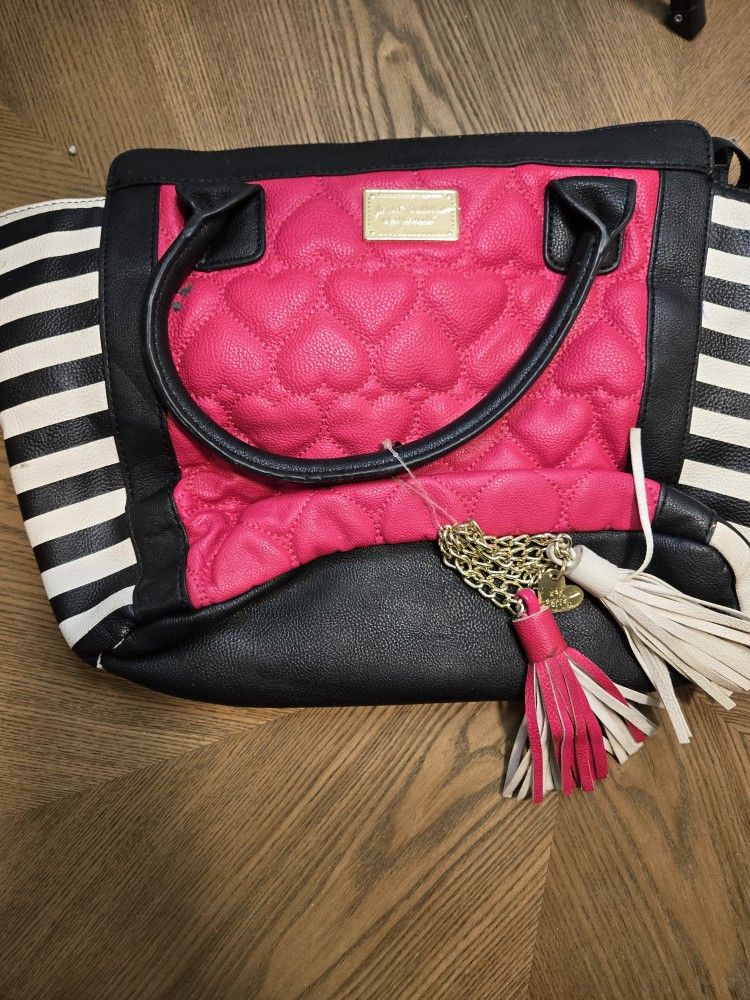 Betsey Johnson Pink Quilted Heart Satchel Bag.
