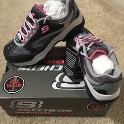 Skechers steel toe shoes size 6 for in Reno, NV - OfferUp
