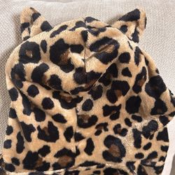 Kids Size 6 Robe Very Warm  NEW!