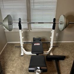 Weight Bench + Olympic Bar & Weight Set – Great Condition!