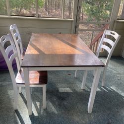 Table In Chairs 