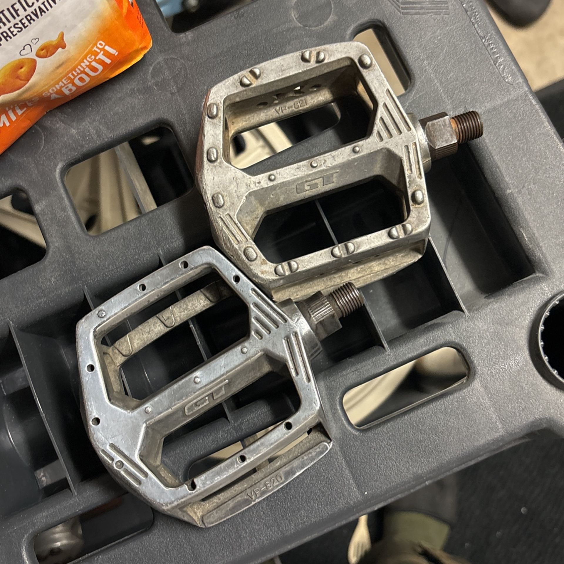 Left Orphan Gt Pedals For One Piece Cranks