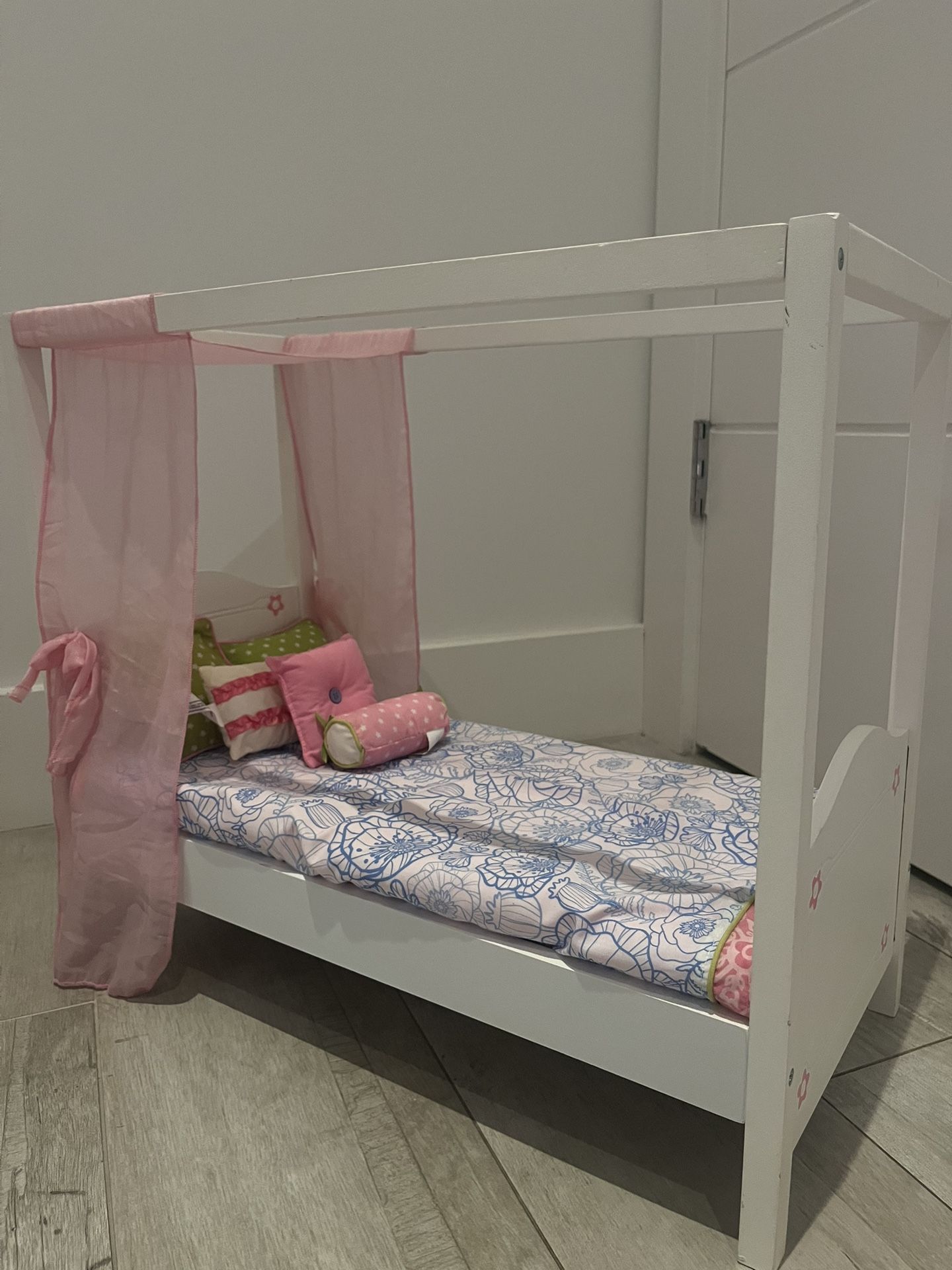 Cottage American Girl Doll Bed (All Items Included)