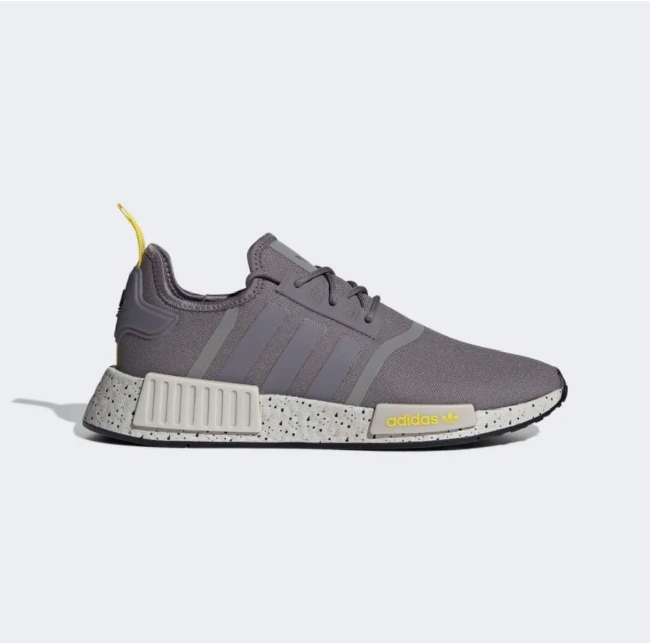 [NEW] Men's adidas NMD_R1 Shoes Grey Size 11 GX9534