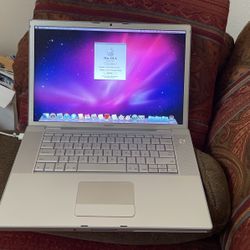APPLE MACBOOK PRO MB133LL/A 15.4-INCH LAPTOP, 2.4 GHZ INTEL CORE 2 DUO PROCESSOR, 6 GB RAM, 1 TB SERIAL ATA HARD DRIVE