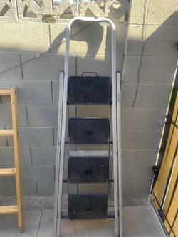 Skinny Mini Step Stool