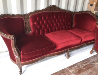 Beautiful Antique Couch