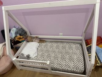 White Toddler Bed