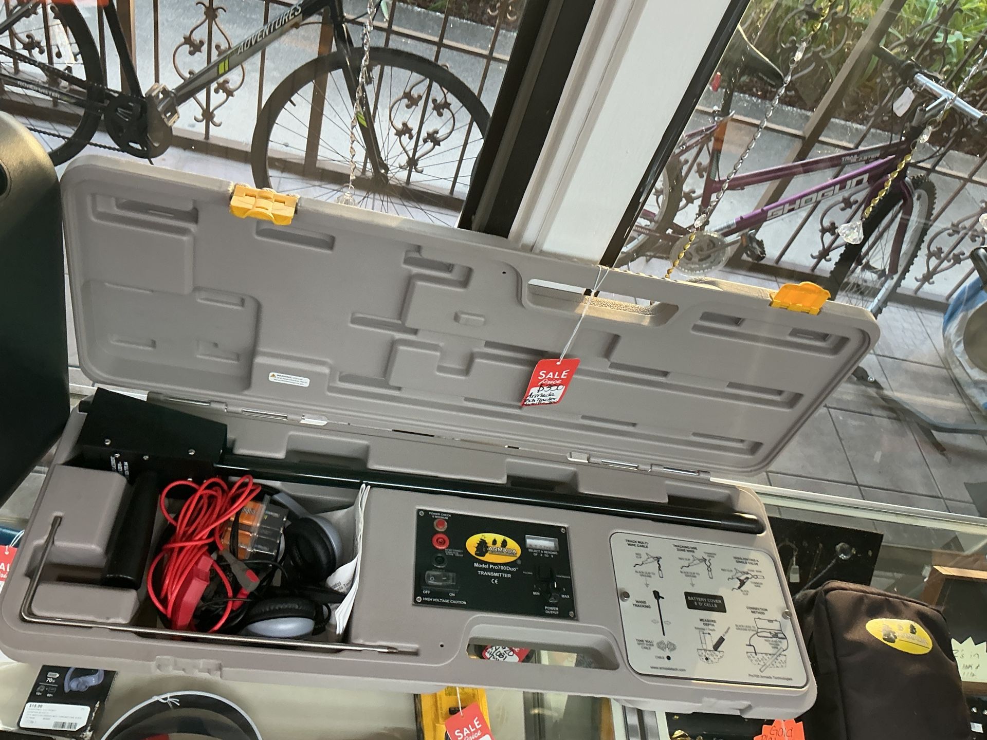 Armada Pro 700 Duo Wire Valve Locator Transmitter