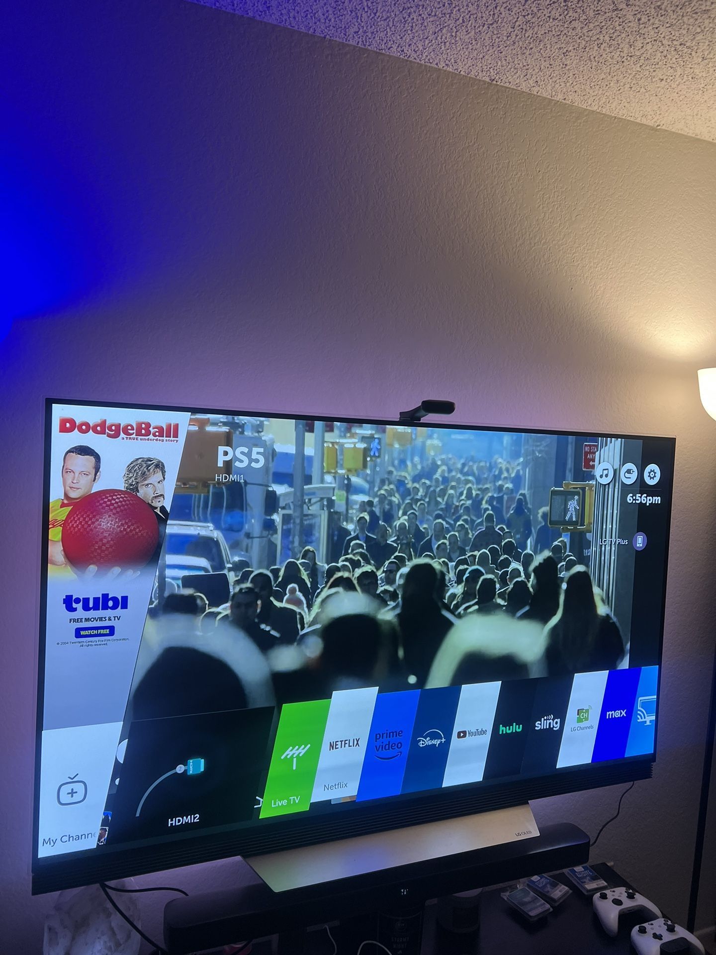 65 INCH OLED E7 LG TV