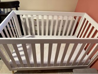 Baby crib + Mattress