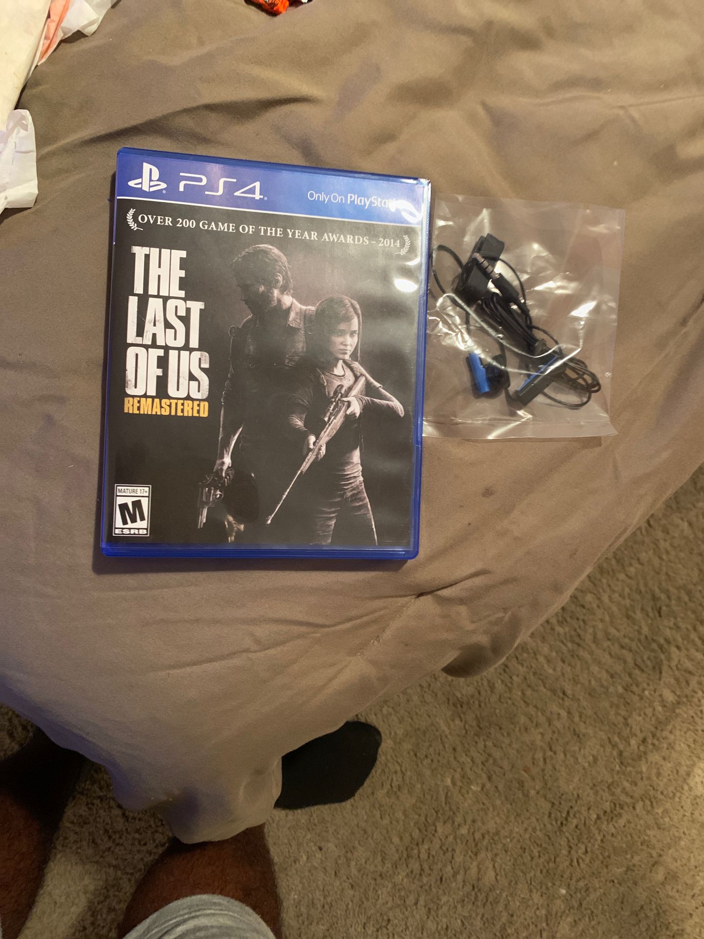 Brand new game an head set PS4
