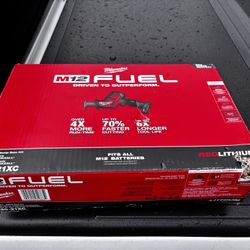 Milwaukee M12 Hackzall