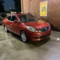2014 Nissan Versa 
