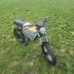 Onyx RCR 60 Mph Electric Bike. 