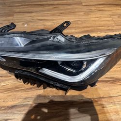 2016/2017 Infinity Q60  Left Side Headlight