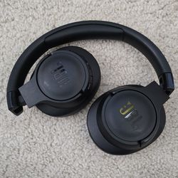 JBL - Tune 760NC Adaptive Noise Cancelling